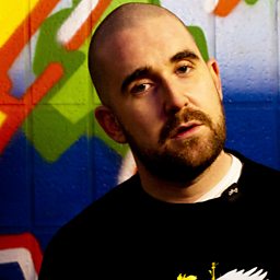Bun Ya (feat. Dub Phizix, Strategy, Skittles, Fox, Chimpo, Konny Kon & T Man)