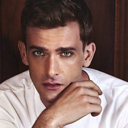 Holding On (feat. Josef Salvat & Niia)