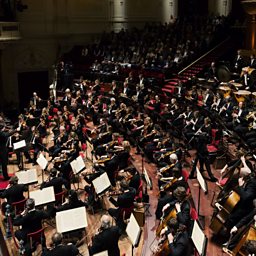 Im grossen Schweigen for baritone and orchestra