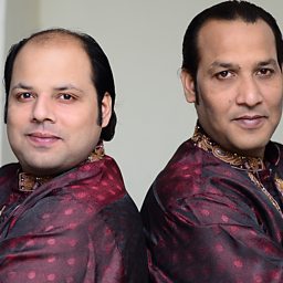 Dil Mera Muft Ka (feat. Muazzam & Rizwan-Muazzam Qawwali)