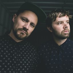 Searchlight (Zdot & Krunchie remix) (feat. Trim)