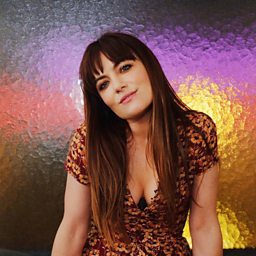 Wolfie (feat. ures & Julia Stone)