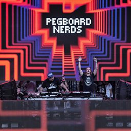 Here It Comes (Snavs & Toby Green Remix)