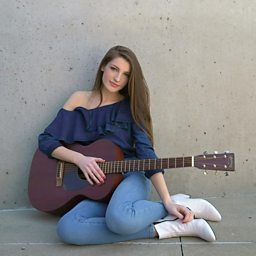 Don't Let Me Forget, (feat. Hunter Hayes)