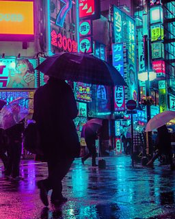 BBC Arts - BBC Arts - Neon dreamland: Atmospheric photographs of Tokyo ...