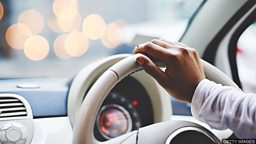 Self-driving cars to be allowed on UK roads this year 英国或将在2021年底前允许自动驾驶汽车上路