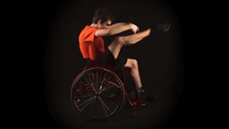 The dancer who performs in a wheelchair 轮椅上的舞者