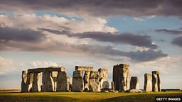 Sustainable tourism partnership encourages visits to protected sites following Unesco report 联合国教科文组织报告促成新合作,鼓励可持续游览英国受保护遗址