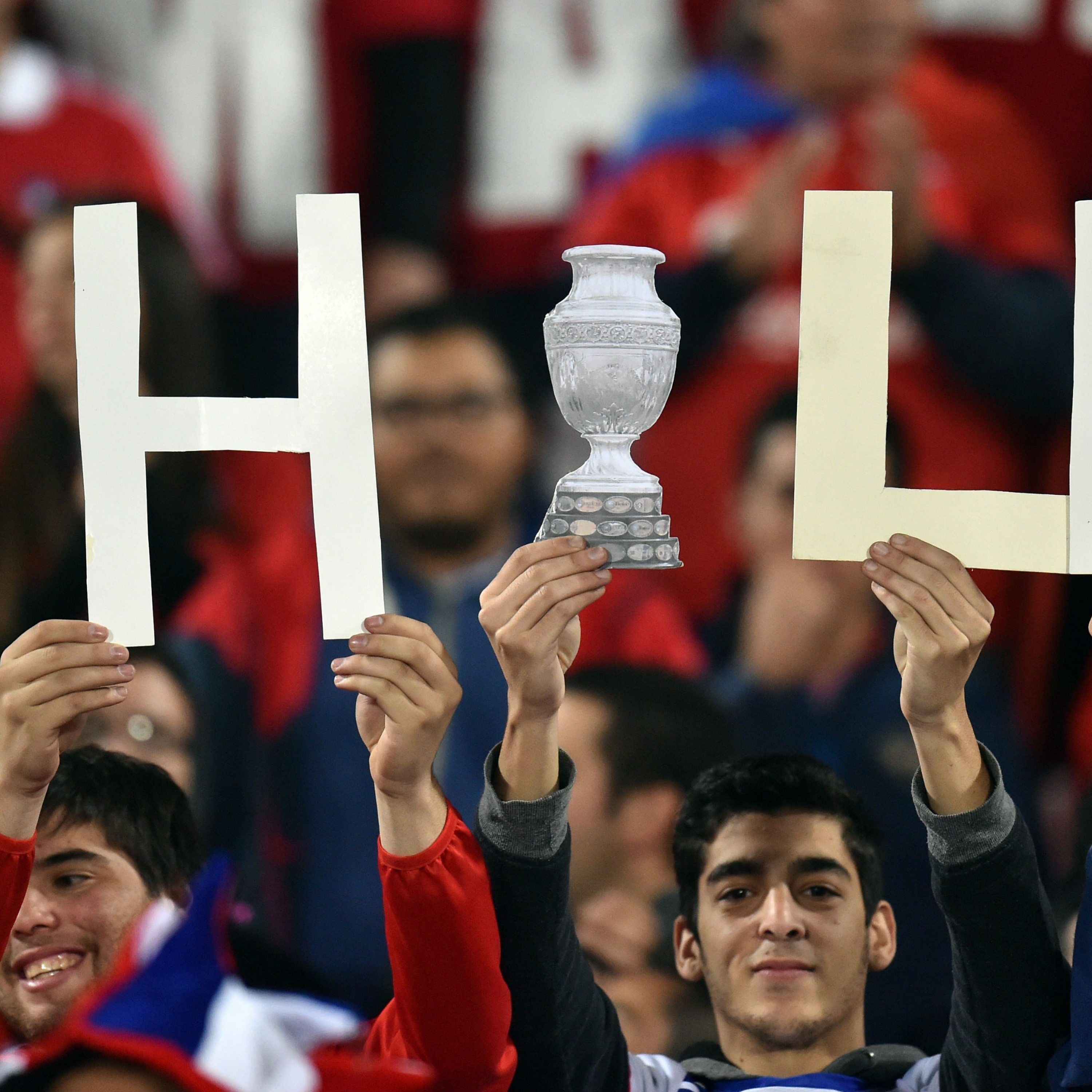 Chile Chase Copa Glory