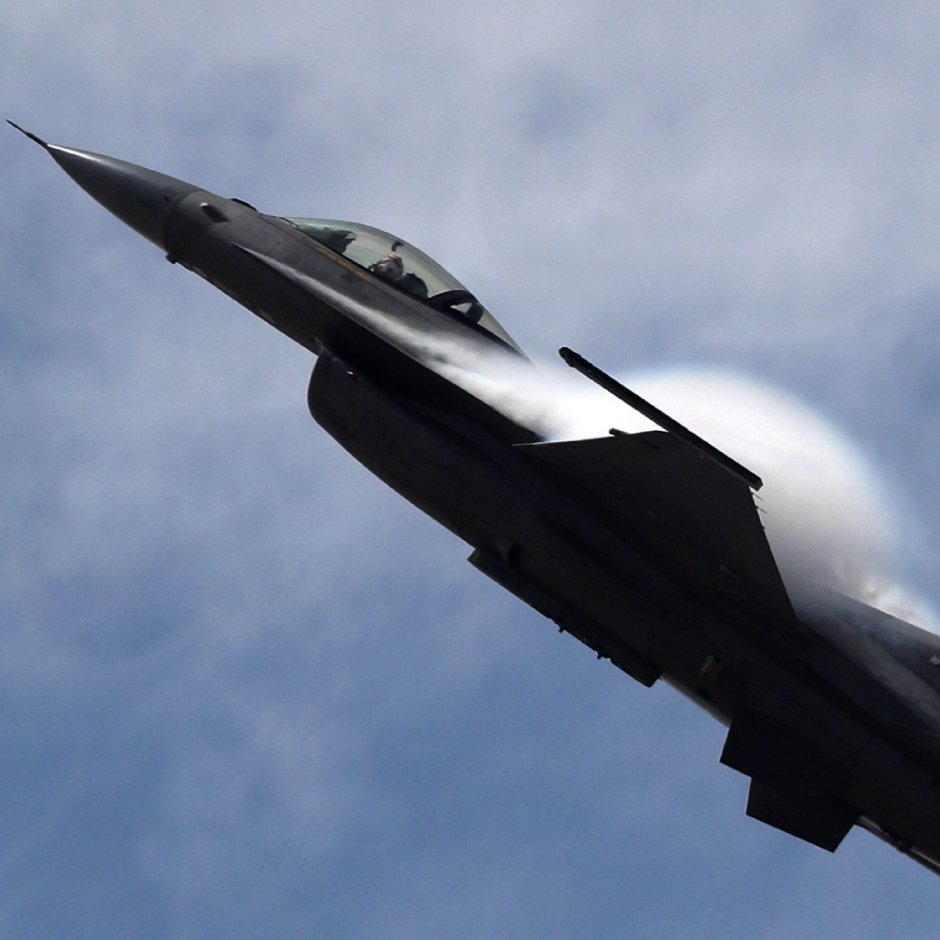 US launches new strikes on Iran Episode cover