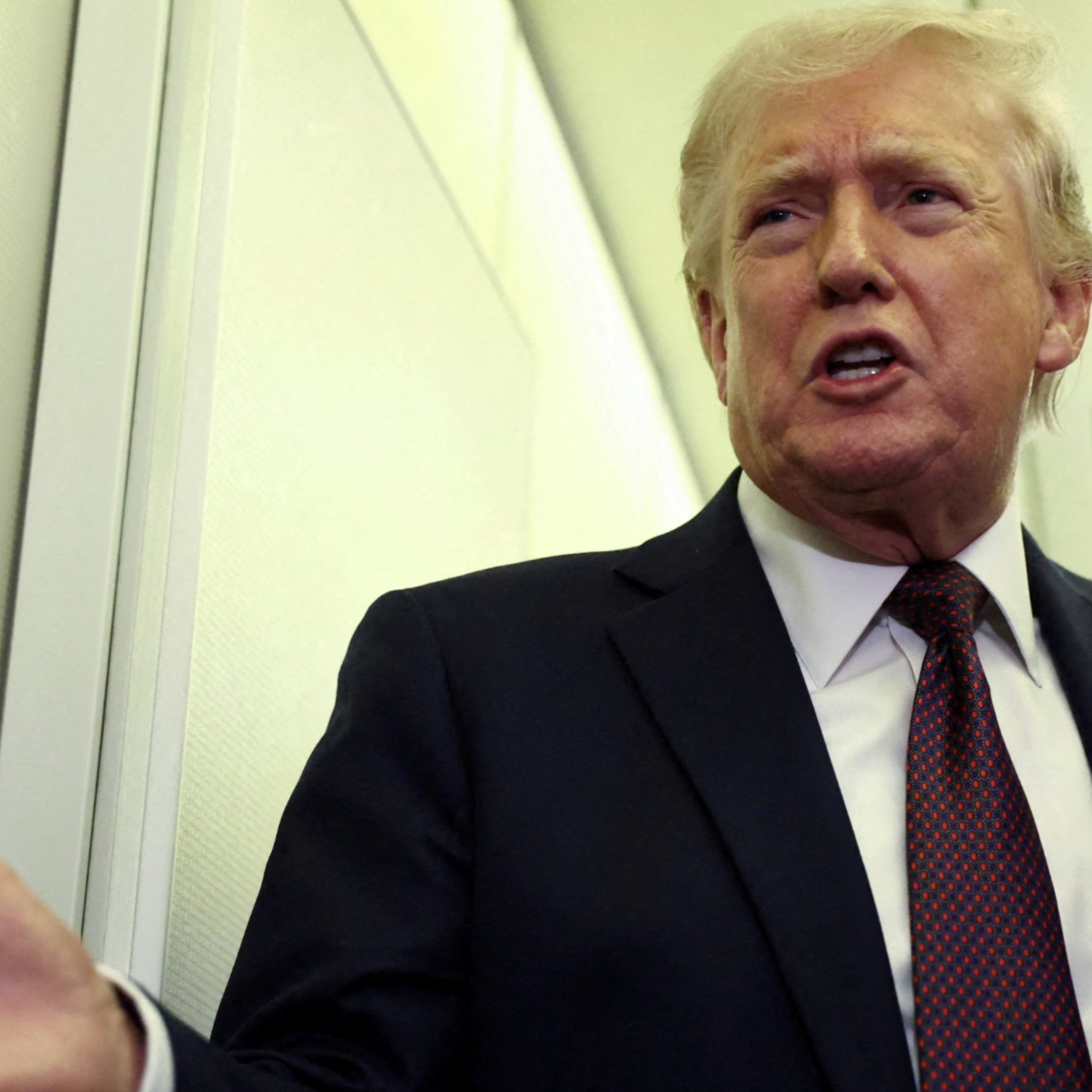 Trump says US-Iran deal to be signed on Sunday Episode cover