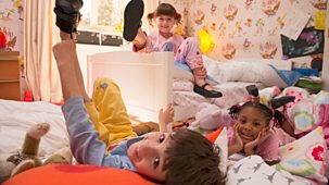 Topsy And Tim - Series 2 - School Shoes