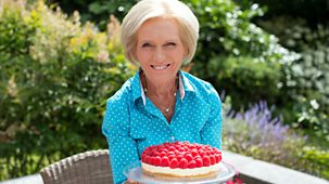 Mary Berry Everyday - Series 1: 3. Big Crowd Pleasers