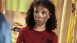 The Story Of Tracy Beaker - Series 2 - Back And Bad