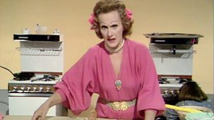 Fanny Cradock Cooks For Christmas - Series 1: 4. Royal Mincemeat