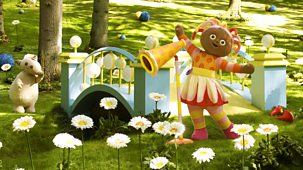 In The Night Garden - Series 1 - Upsy Daisy's Big Loud Sing Song