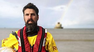 Saving Lives At Sea - Series 4 Cutdowns: Episode 10