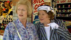 Keeping Up Appearances - Series 5: Episode 1