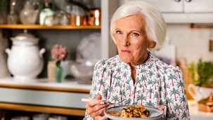 Mary Berry - Cook And Share - Series 1: 4. Coastal Delights