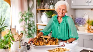 Mary Berry - Cook And Share - Series 1: Episode 5