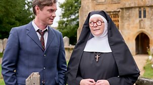 Sister Boniface Mysteries - Series 1: 9. Sister Town