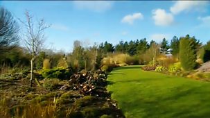 The Flying Gardener - Series 1 Shorts: Hampshire Garden