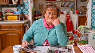 Mrs Brown's Boys - 2024 Specials: 2. B&b Mammy