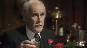 Yes, Minister - Series 1: 7. Jobs For The Boys