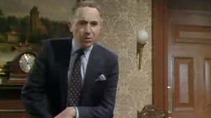 Yes, Minister - Series 2: 4. The Greasy Pole