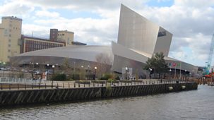 Climbing Great Buildings - Imperial War Museum