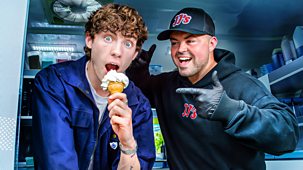Blue Peter - Football Freestyle Skills And Social Superstars