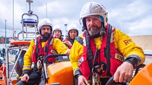 Saving Lives At Sea - Series 10: 6. Hunt For Missing Kayakers