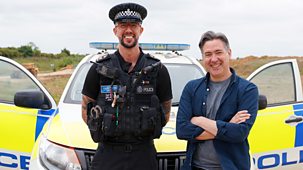 Farm 999 - Series 1: 10. Badger Baiters Tracked And Race Against Wildfire