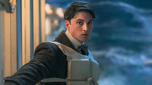 Titanic Sinks Tonight - Series 1: 4. Swimming And Sinking