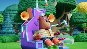 Piggy Builders - Series 1: 44. Sitting Pretty