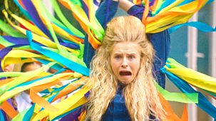 High Hoops - Series 2: 8. The School Photo Screen Away