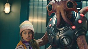 Girl Troop Vs Aliens - Series 1: 9. The Reckless Rescue Badge