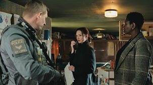 The Capture - Series 3: 3. The Scarecrow