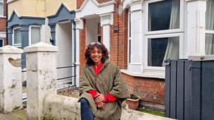 Homes Under The Hammer - Series 29: Half A House?!