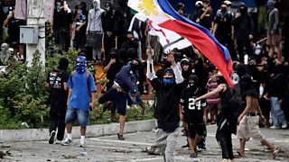 Philippines anti-corruption protests turn violent