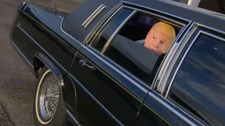 Donald Trump's former limo owned by Gloucester garage - BBC News