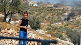 BBC witnesses Israeli settlers' attack on Palestinian farm in West Bank - BBC News BBC witnesses Israeli settlers' attack on Palestinian farm in West Bank - BBC News