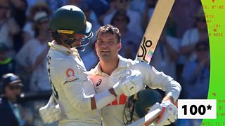 Pha bóng gây tranh cãi