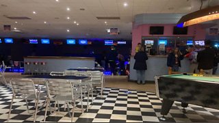 BBC Radio Lincolnshire - Pirate Gold, Pirate Gold - October 3rd 2021 - The bowling lanes were busy at Grantham Bowl...