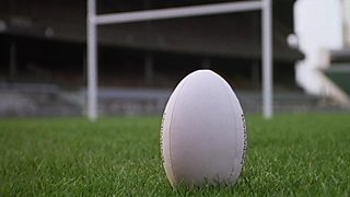 Visit the BBC: Sport Scarlets page for more action