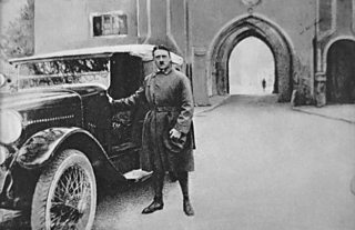 Hitler leaves Landsberg Prison 1924