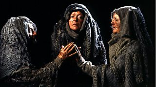the significance of the witches in macbeth