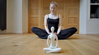 What's behind the five popular yoga poses loved by the world?