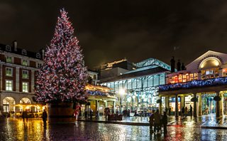 Why football at Christmas is a very British tradition - BBC Bitesize