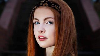 The 14-year-old who beat Dolly Parton to Number 1